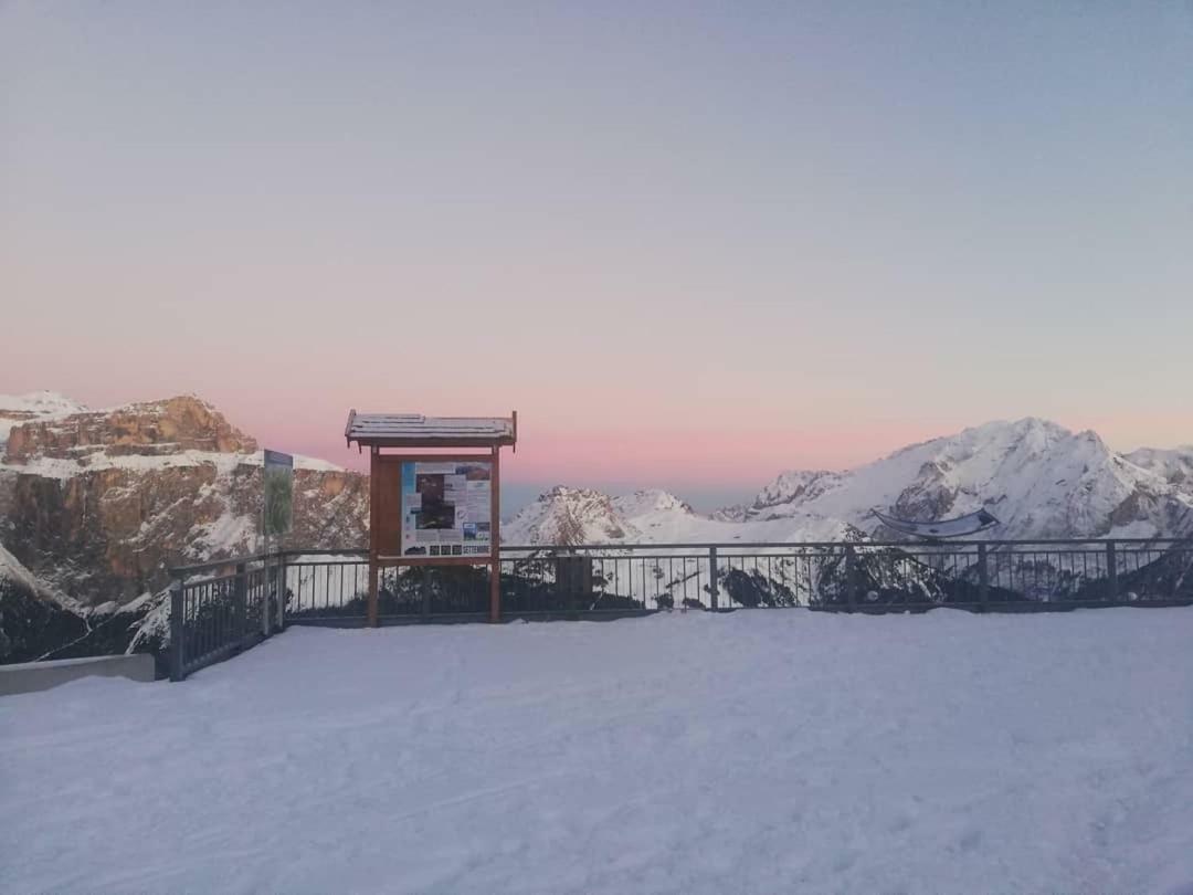 Appartamento Luna Campitello di Fassa Luaran gambar
